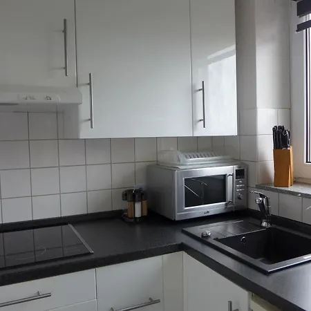 Tief 10 Mit Internet 101 *